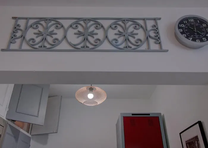 Les Tambourins 19 - 3 Etoiles 公寓