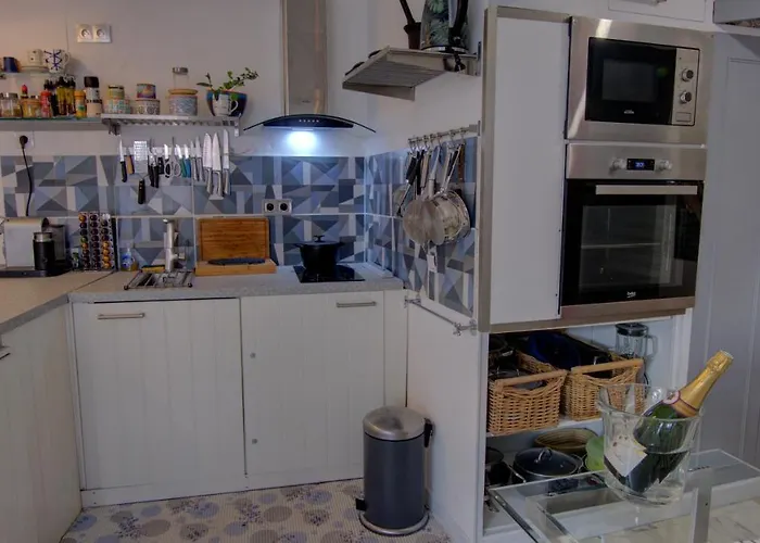 Les Tambourins 19 - 3 Etoiles 公寓