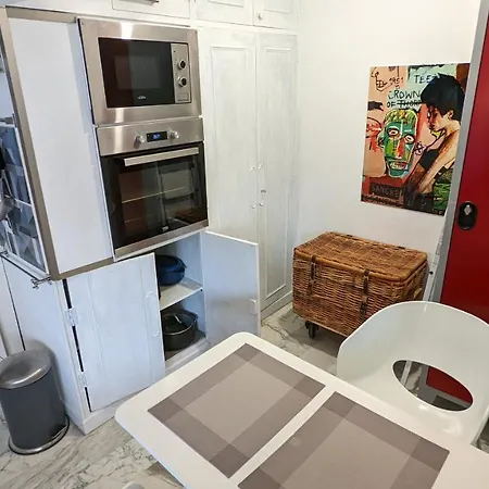 Les Tambourins 19 - 3 Etoiles Daire Cannes