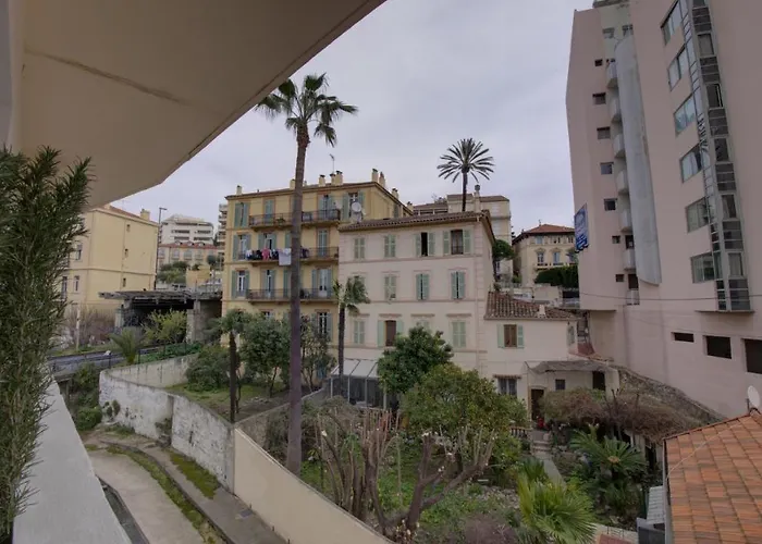 Les Tambourins 19 - 3 Etoiles *